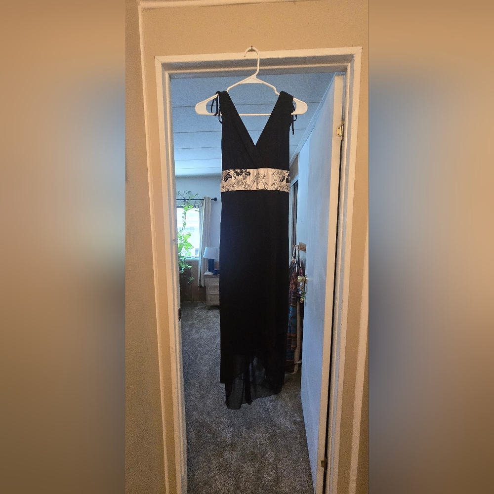 Ruby Rox Black and White Floral Maxi Dress